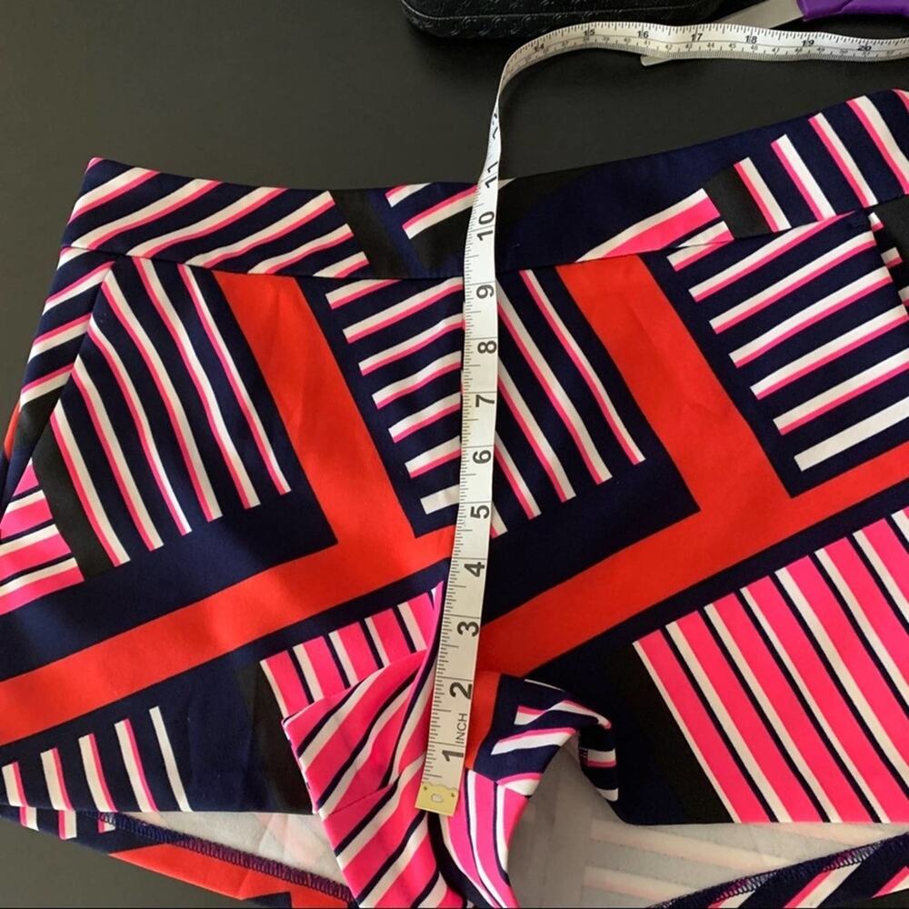Express Red Multicolored Geometric Design Shorts … - image 5